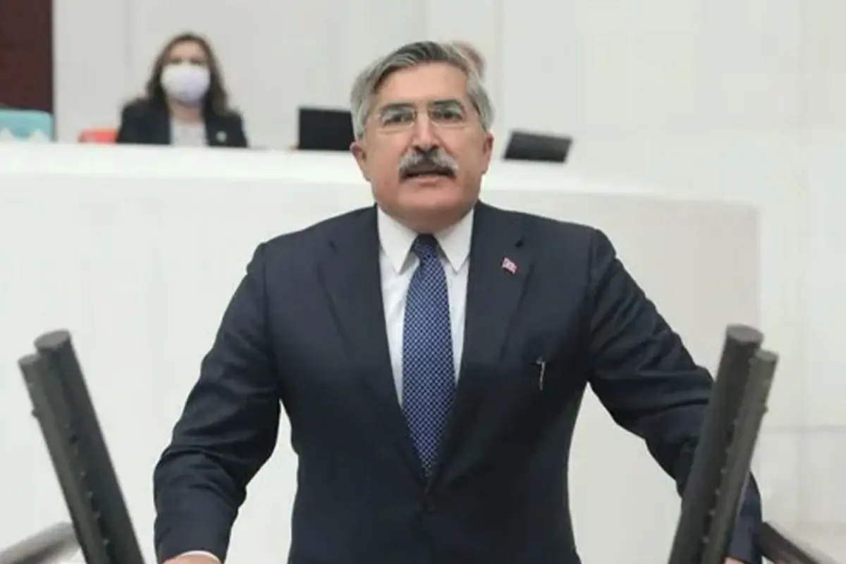 Ak Partili Yayman, DEM Partililerin gözlerine baka baka söyledi: Kürt düşmanı arıyorsanız PKK’ya bakın